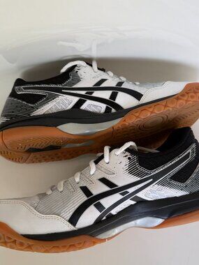 Gel Rocket Asics court shoes